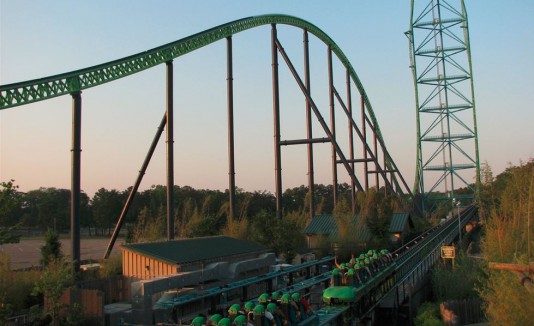 Montaña rusa Goliat en Six Flags Great Adventure, en Nueva Jersey
