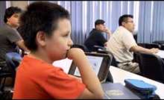 A sus 9 años concluyó un diplomado en bioquímica y biología molecular