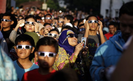 Eclipse en Indonesia