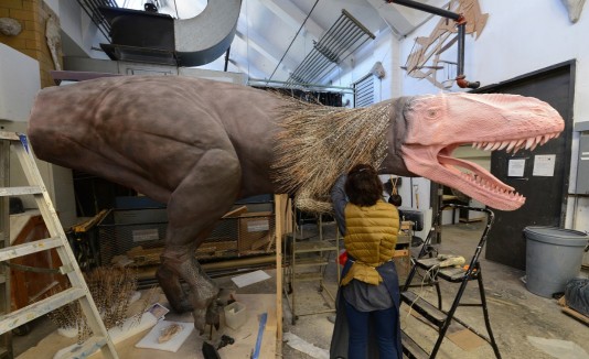 Dinosaurio emplumado