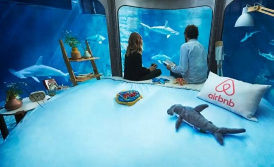 Airbnb, Tiburones, París, Francia