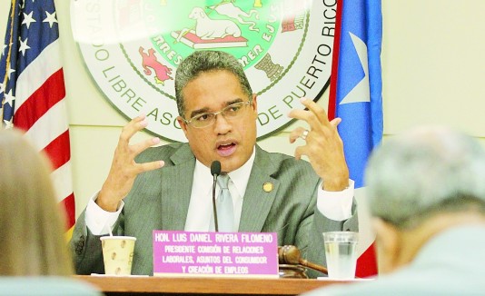 El senador Luis Daniel Rivera Filomeno busca extender los derechos a vacaciones y días por enfermedad a los part time.