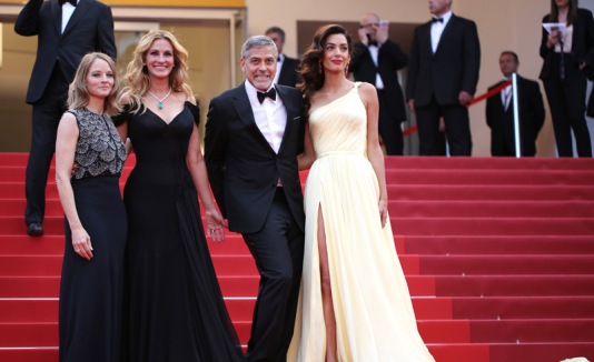 Jodie Foster, Julia Roberts, George Clooney y Amal Clooney.