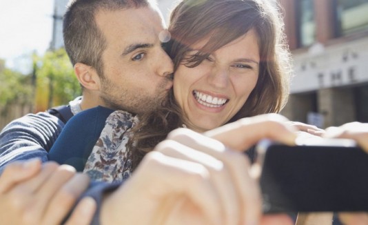 Las parejas DINK son individualistas, centradas en ellas mismas y buscan la satisfacción inmediata, según psicóloga.