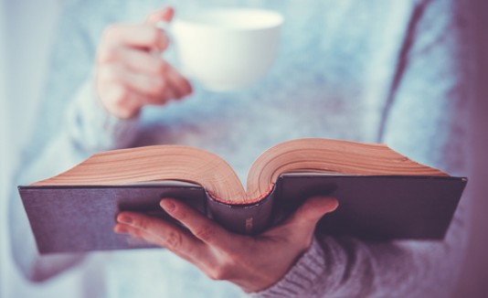 Libros y café