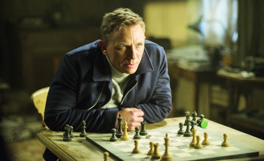 Daniel Craig