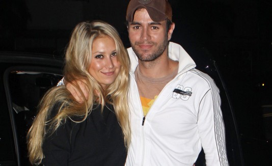 Enrique Iglesias and Anna Kournikova