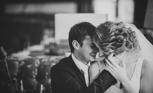 Novios en su boda