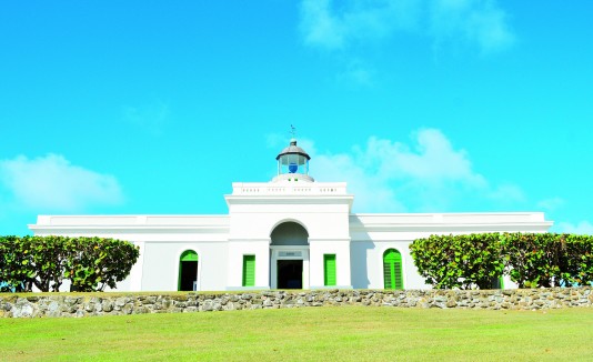 El Faro de las Cabezas de San Juan se edificó en el 1880.