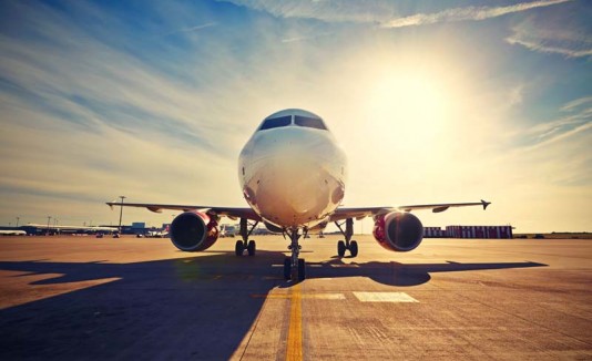 Avión en el aeropuerto