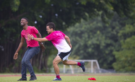 Juego masivo de pañuelito