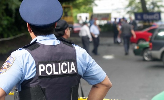Policía