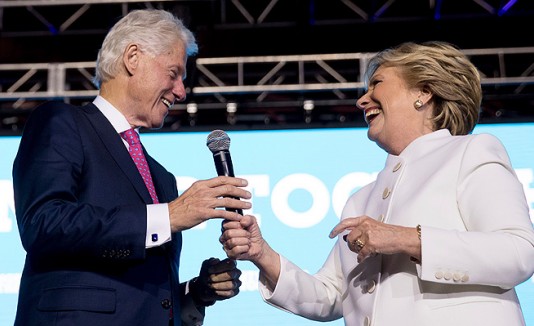 Bill y Hillary Clinton
