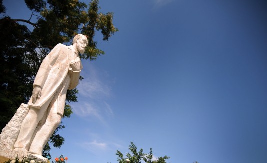 Estatua Eugenio María de Hostos