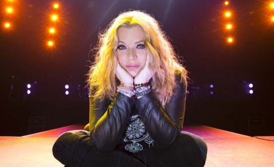 Ednita Nazario