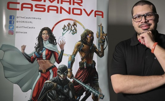 El artista Omar Casanova lleva trabajando en “Bori Girl” desde el 2011.
