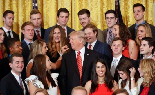 Trump y estudiantes