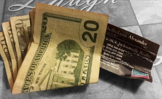 Dinero