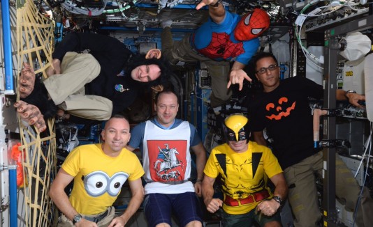 Astronautas en Halloween