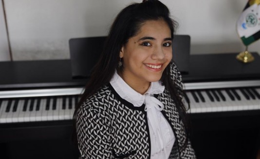 Dafne Almazán