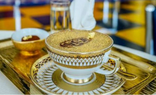 café