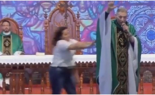 Sacerdote Video