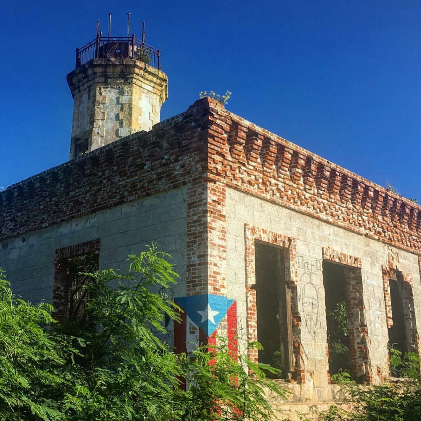 De trip por el faro de Guánica